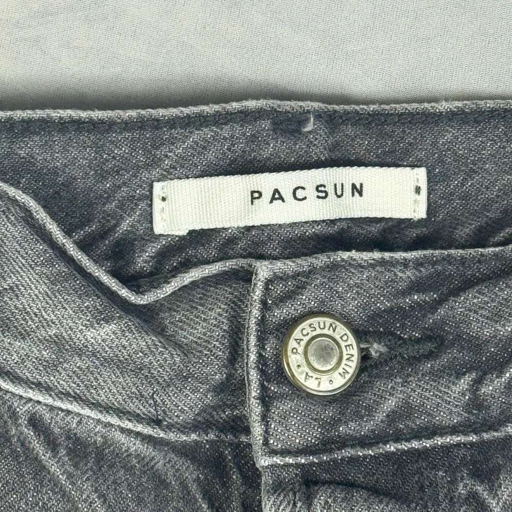 PacSun Womens Straight Jeans Dark Gray Denim Fray‎ Raw Hem High Rise Outdoor 28